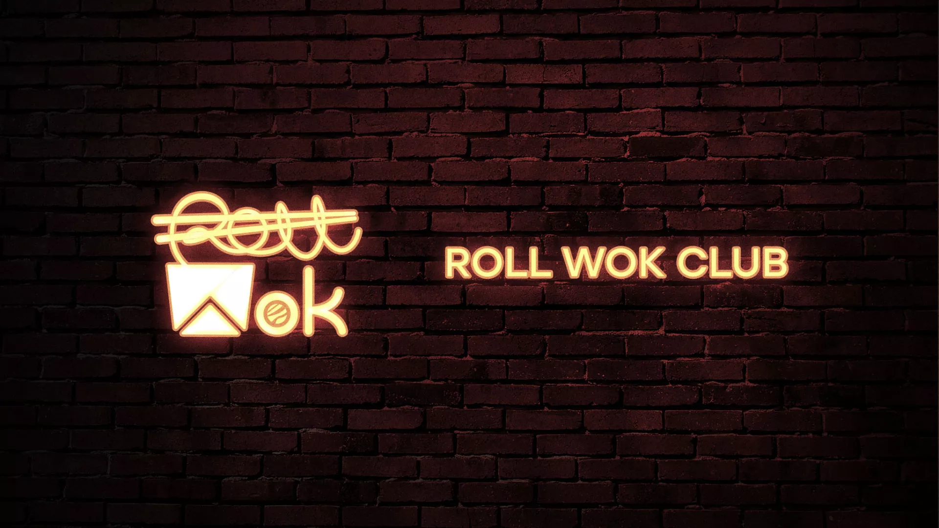 Разработка логотипа суши-бара «Roll Wok Club» в Полысаево